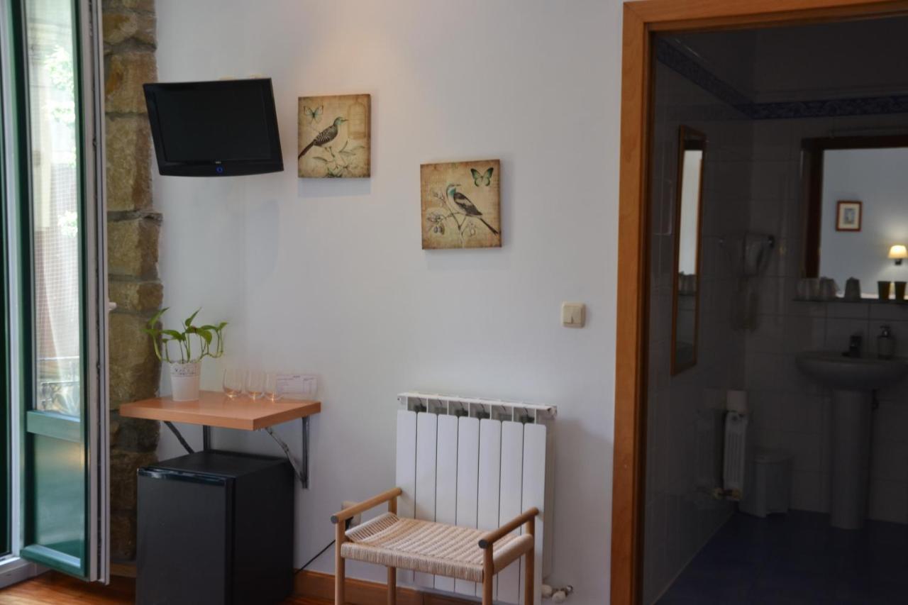 Pension Nuevas Artes San Sebastian Ngoại thất bức ảnh