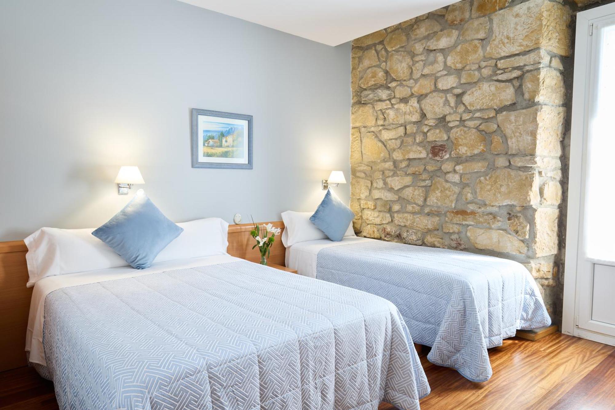 Pension Nuevas Artes San Sebastian Ngoại thất bức ảnh